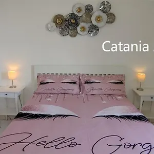 https://home-alex-rifugio-urbano.catania-hotels.net