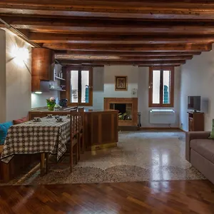  Appartamento Calle Del Forno